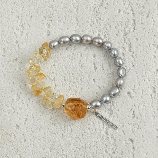 PURAPERLA グレー淡水パール × ブラジル産シトリン ナチュラルエナジーブレスレット｜静と光の調和