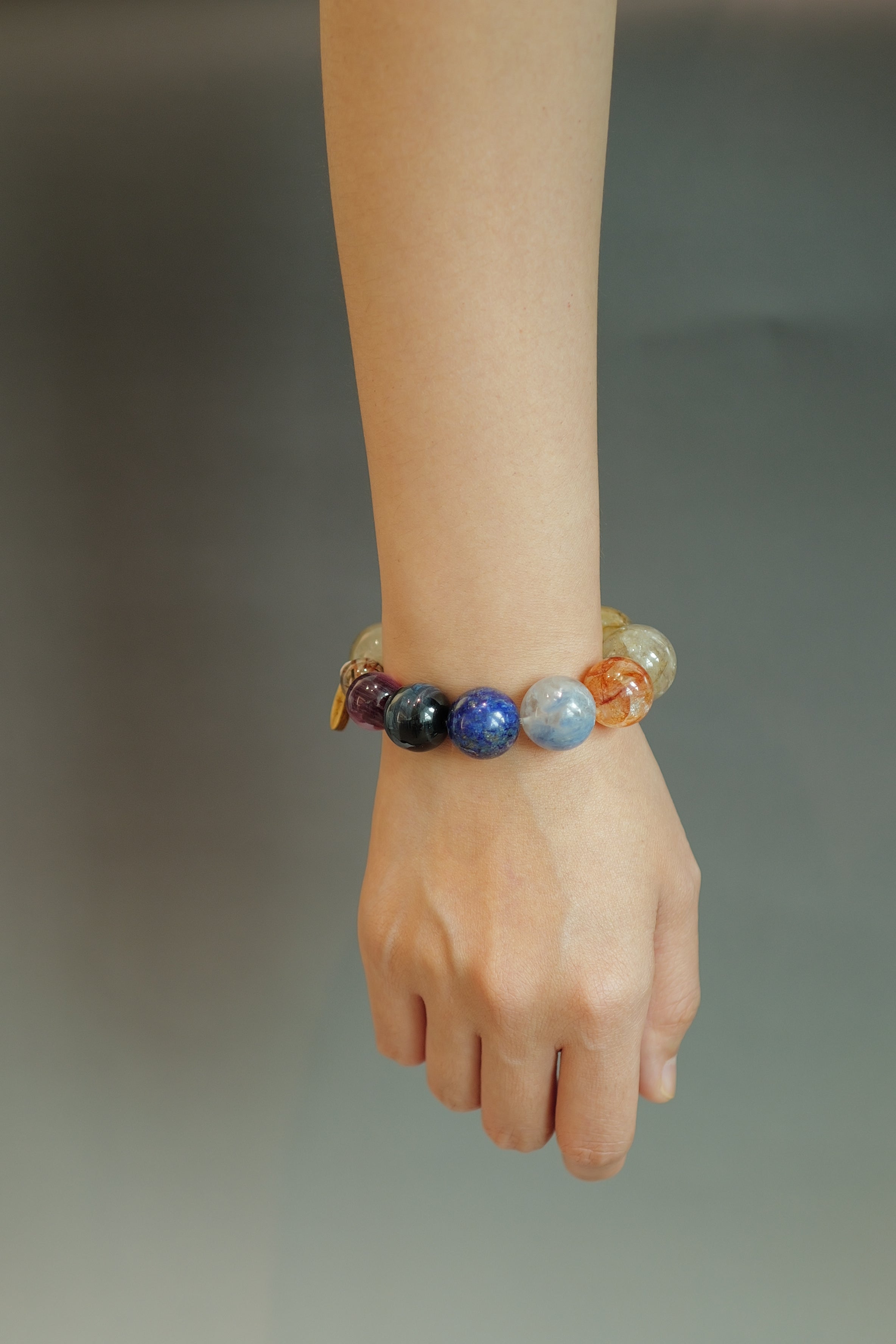 Star Depth（スター・デプス）天然石ブレスレット パワーストーン