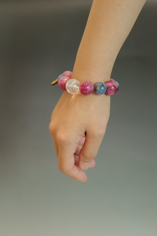 Crystal Petal（クリスタルペタル）天然石ブレスレット　パワーストーン ロードナイト